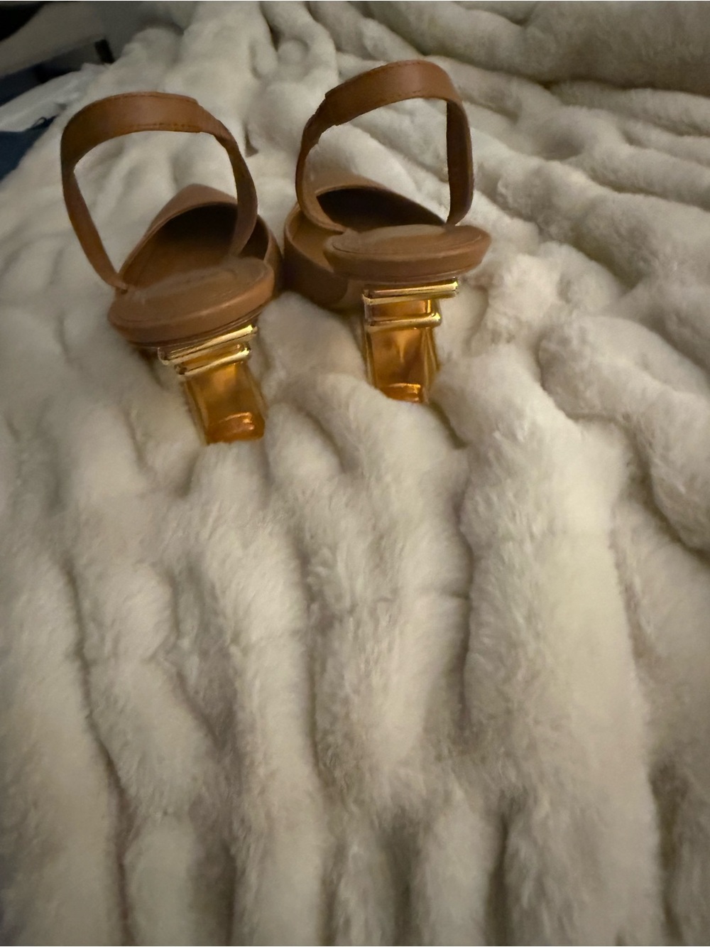 Fendi Women’s Tan Leather Pointed Slingback Pump 38.5 - Picture 3 of 10